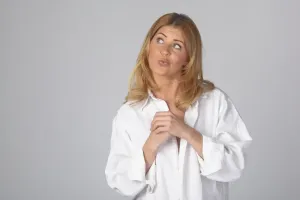 Biała koszula na co dzień